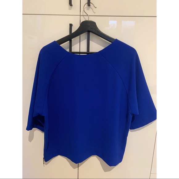 Royal blue Bedo blouse with 3/4 loose sleeves - Picture 2 of 2